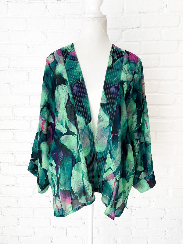 Midnight Magenta Short Kimono