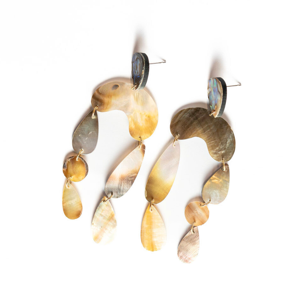 Shell Chandelier Earring