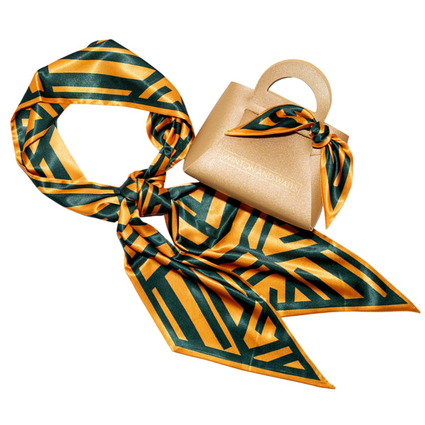 Game Day Accessory Scarf - Green & Gold