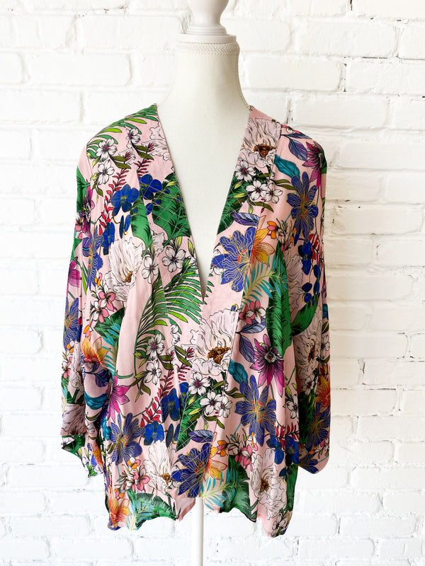 Camellia Short Kimono